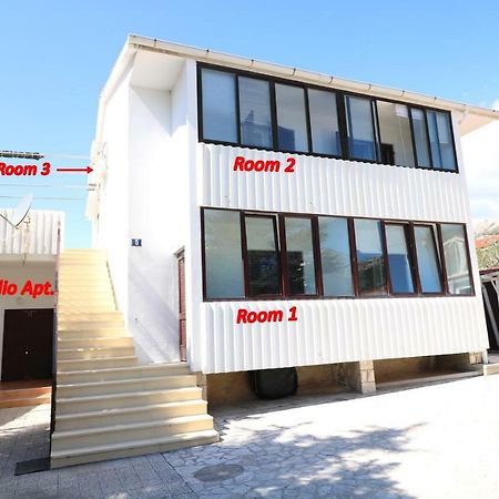Rooms & Studio Apartment Mira Baška Buitenkant foto