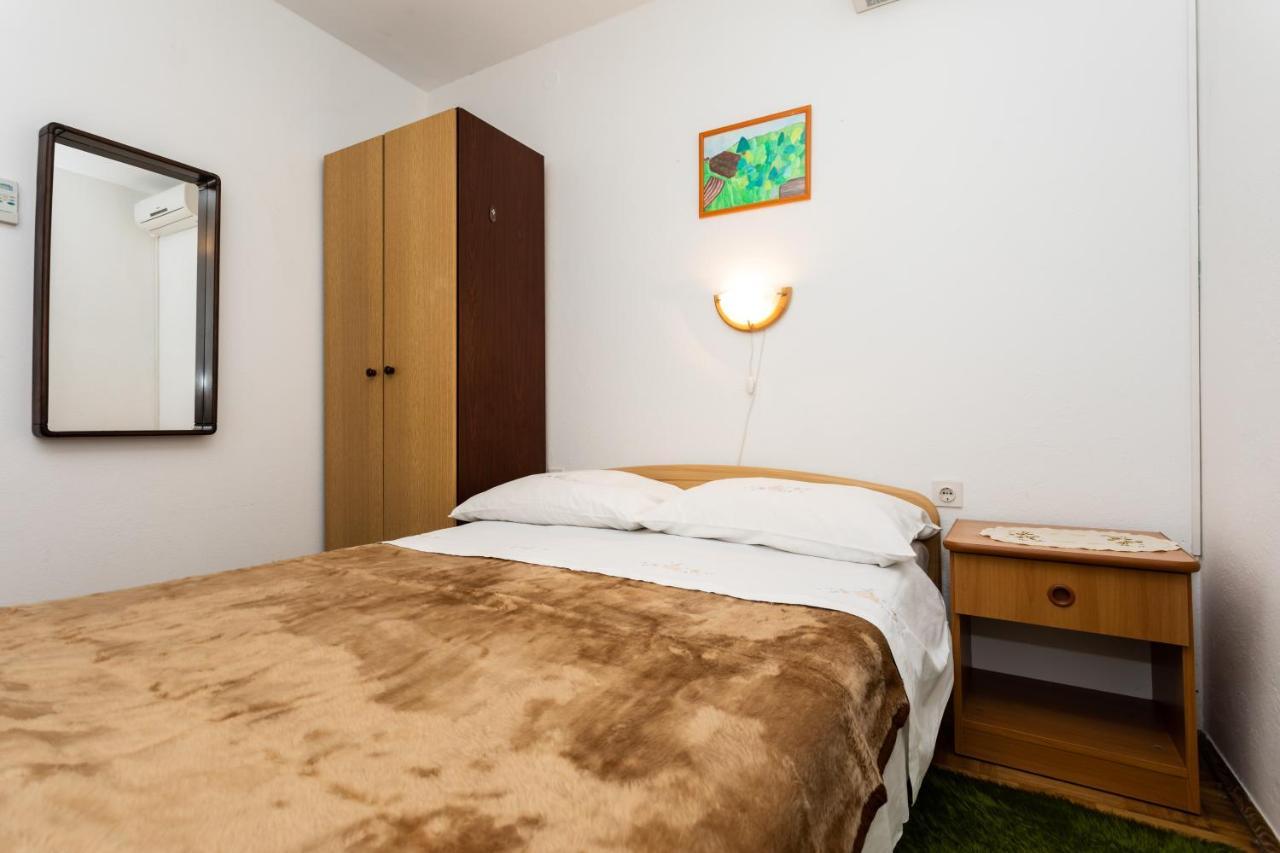 Rooms & Studio Apartment Mira Baška Buitenkant foto