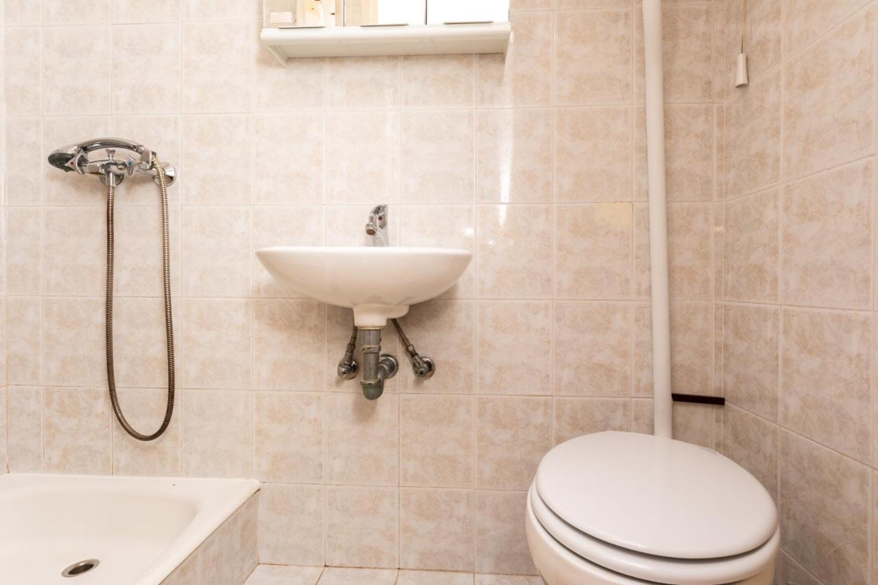 Rooms & Studio Apartment Mira Baška Buitenkant foto