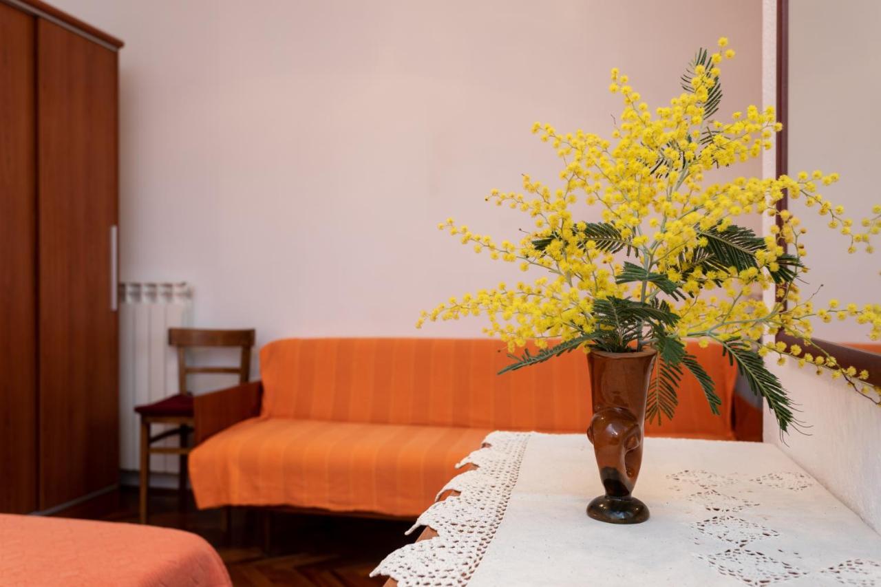 Rooms & Studio Apartment Mira Baška Buitenkant foto