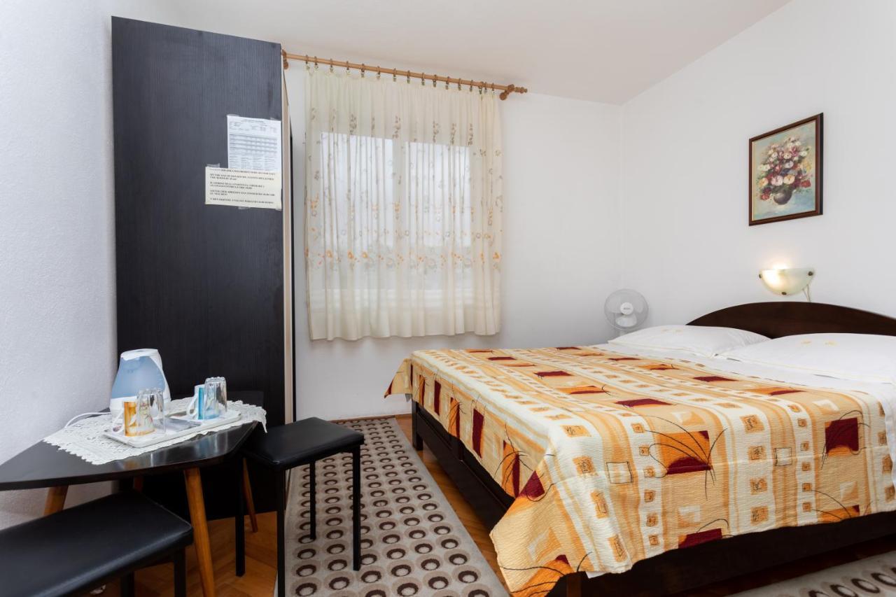 Rooms & Studio Apartment Mira Baška Buitenkant foto